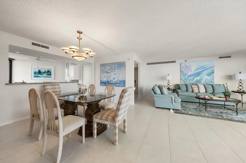 690 Island Way Clearwater Beach FL 33767