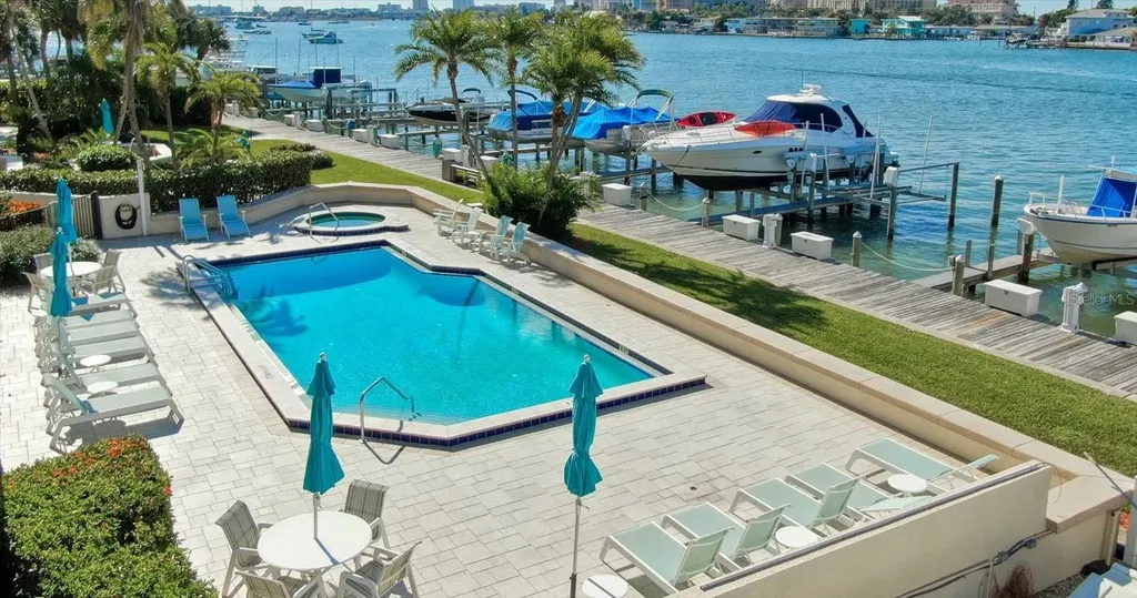 690 Island Way Clearwater Beach FL 33767