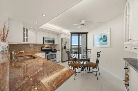 690 Island Way Clearwater Beach FL 33767