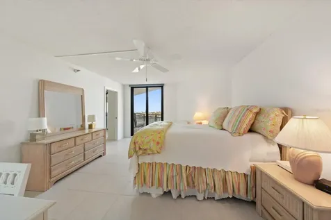 690 Island Way Clearwater Beach FL 33767