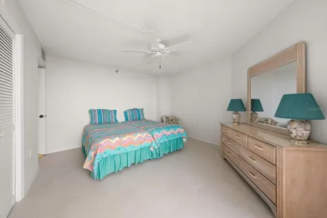 690 Island Way Clearwater Beach FL 33767
