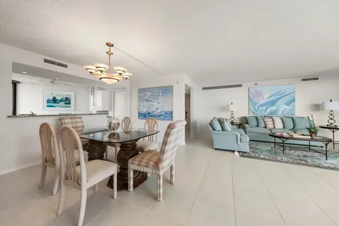 690 Island Way Clearwater Beach FL 33767