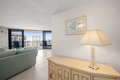 690 Island Way Clearwater Beach FL 33767