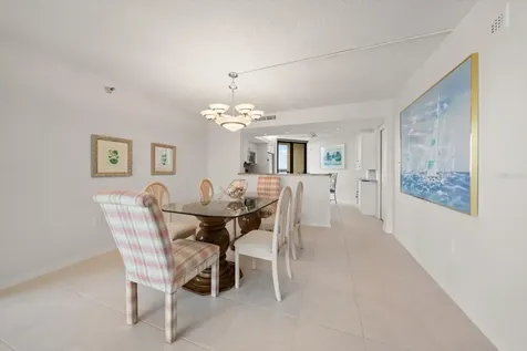 690 Island Way Clearwater Beach FL 33767