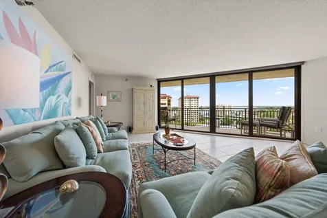 690 Island Way Clearwater Beach FL 33767