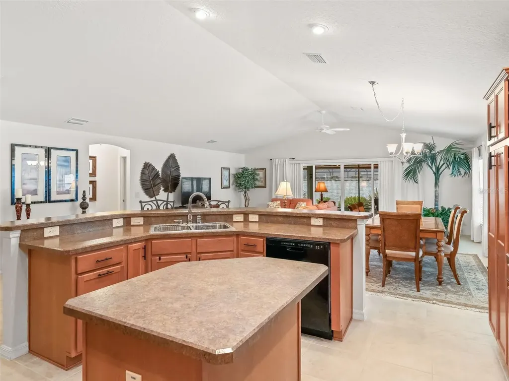 3698 Robertson Way The Villages FL 32163