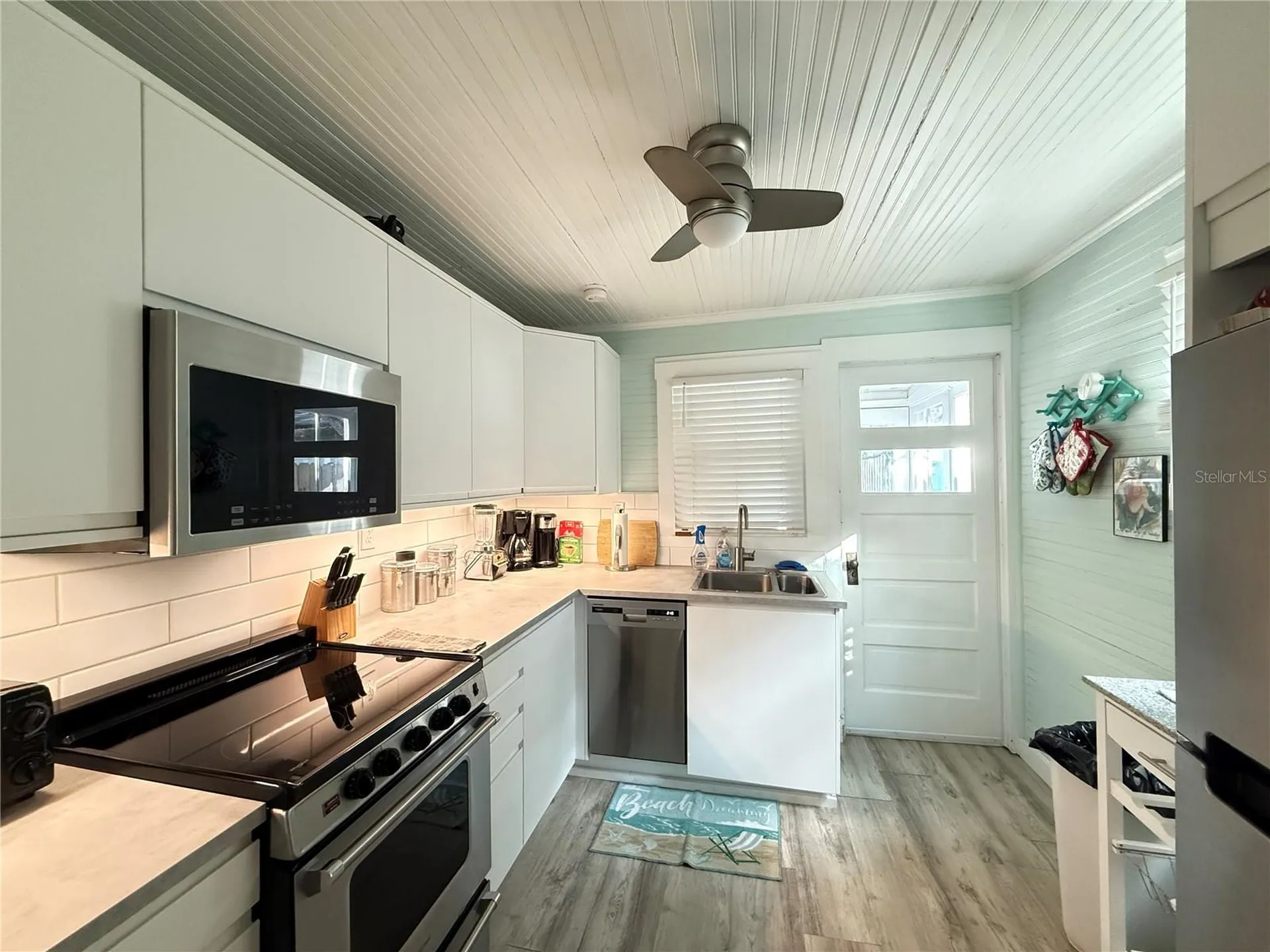 207 N Pine Street New Smyrna Beach FL 32169