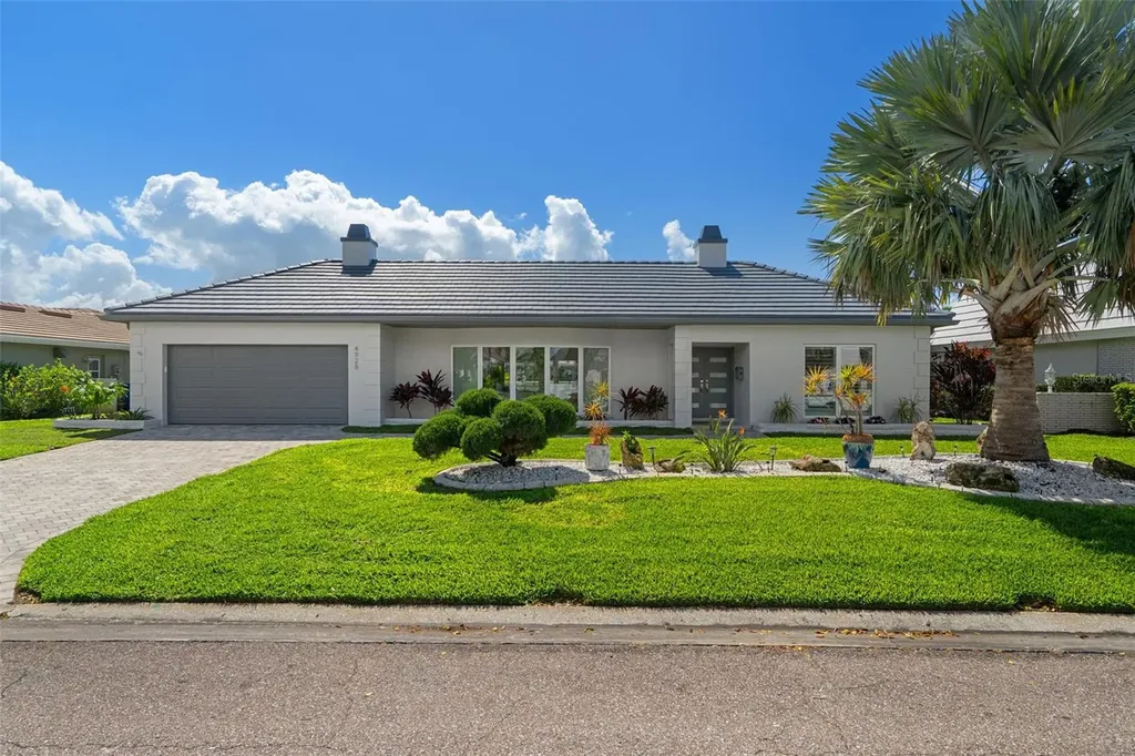 4928 61st Avenue S St Petersburg FL 33715