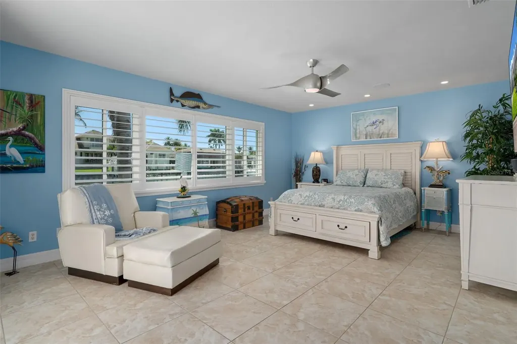 4928 61st Avenue S St Petersburg FL 33715