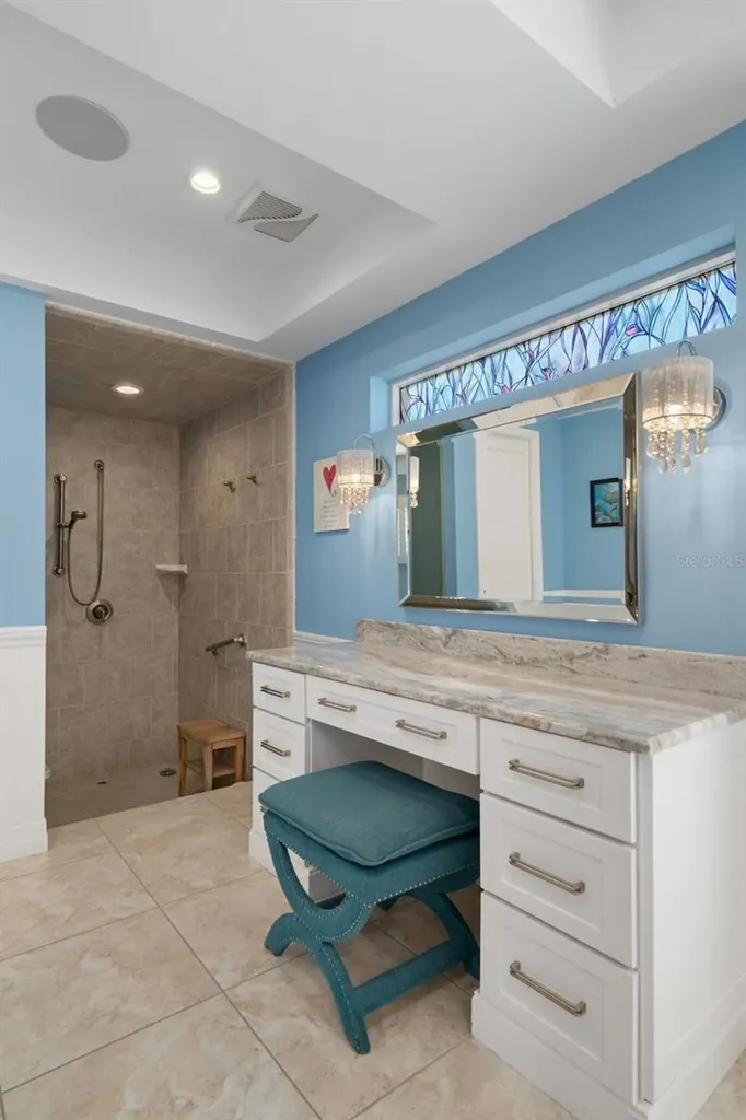 4928 61st Avenue S St Petersburg FL 33715