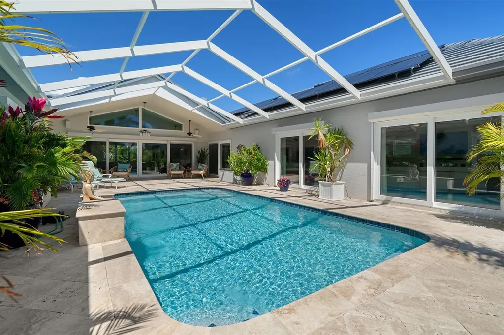 4928 61st Avenue S St Petersburg FL 33715