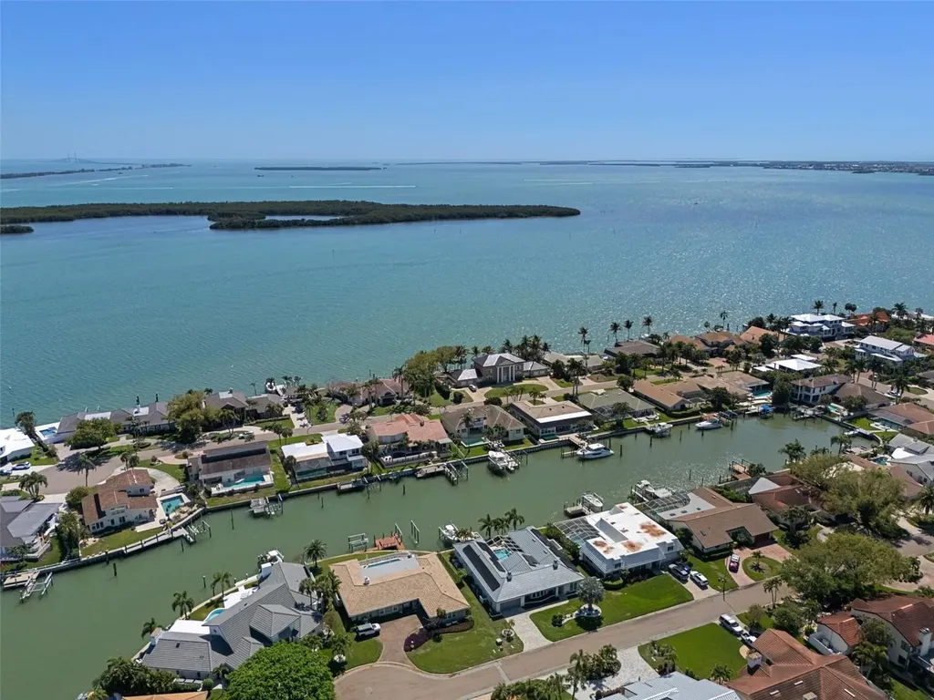 4928 61st Avenue S St Petersburg FL 33715