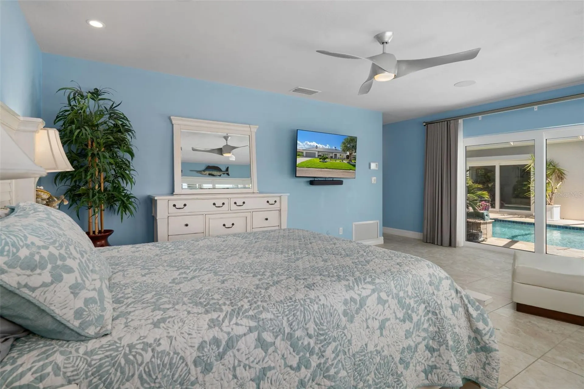 4928 61st Avenue S St Petersburg FL 33715