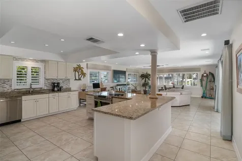 4928 61st Avenue S St Petersburg FL 33715