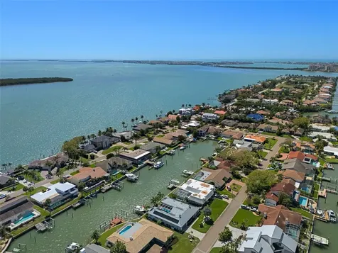 4928 61st Avenue S St Petersburg FL 33715
