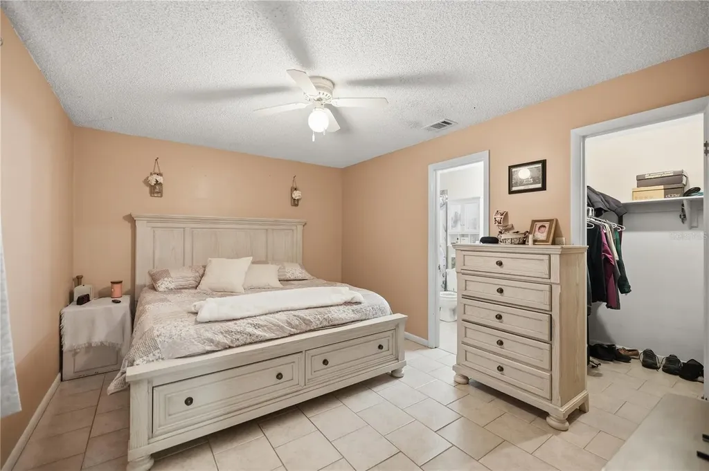 2125 NE 54th Street Ocala FL 34479