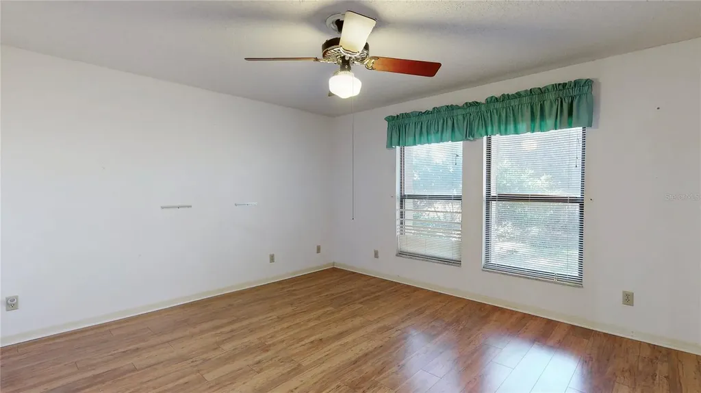 13 Hermosa Drive Eustis FL 32726