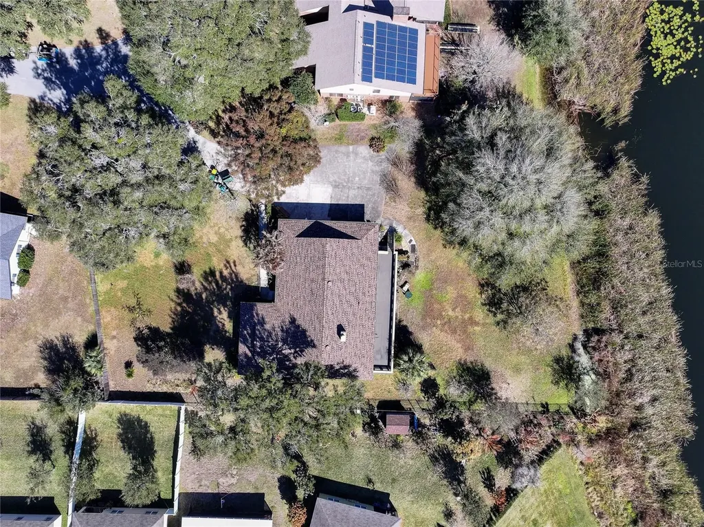 13 Hermosa Drive Eustis FL 32726
