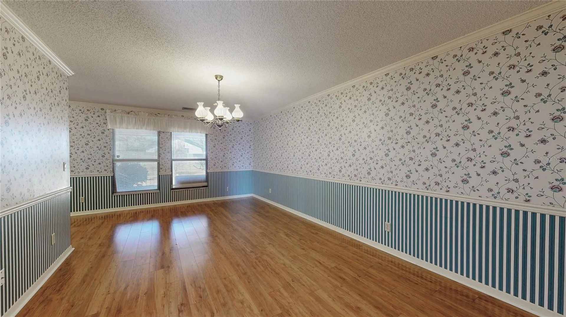 13 Hermosa Drive Eustis FL 32726