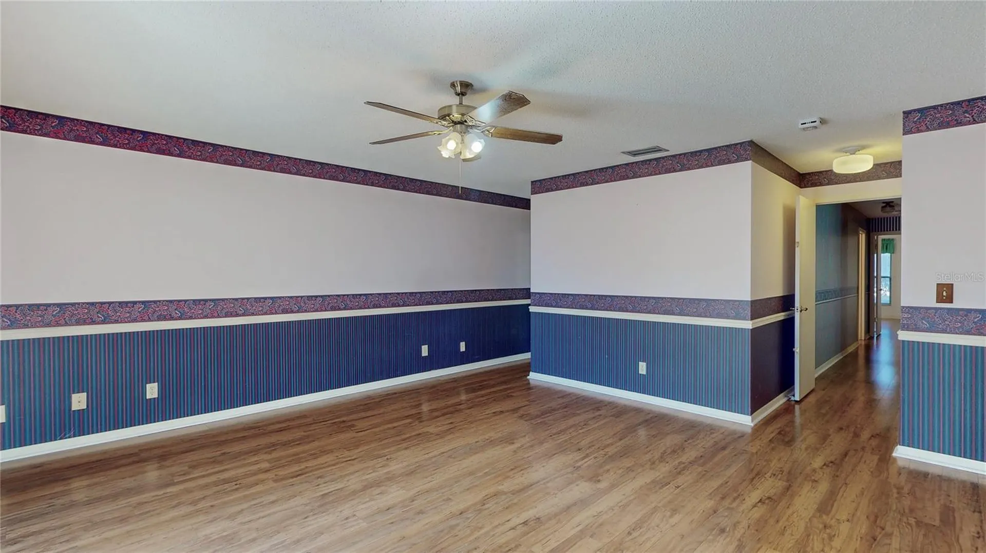 13 Hermosa Drive Eustis FL 32726