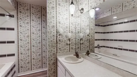 13 Hermosa Drive Eustis FL 32726