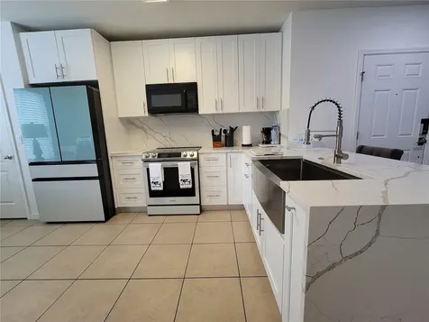 273 Arbor Lakes Drive Davenport FL 33896