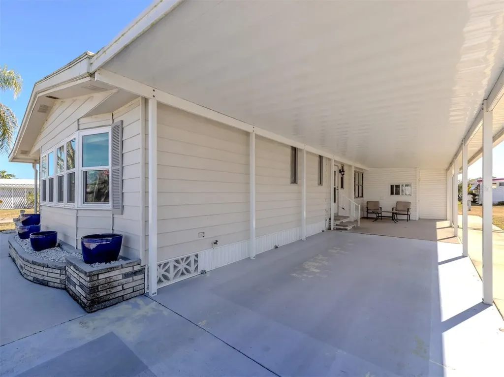 333 Outrigger Place North Port FL 34287