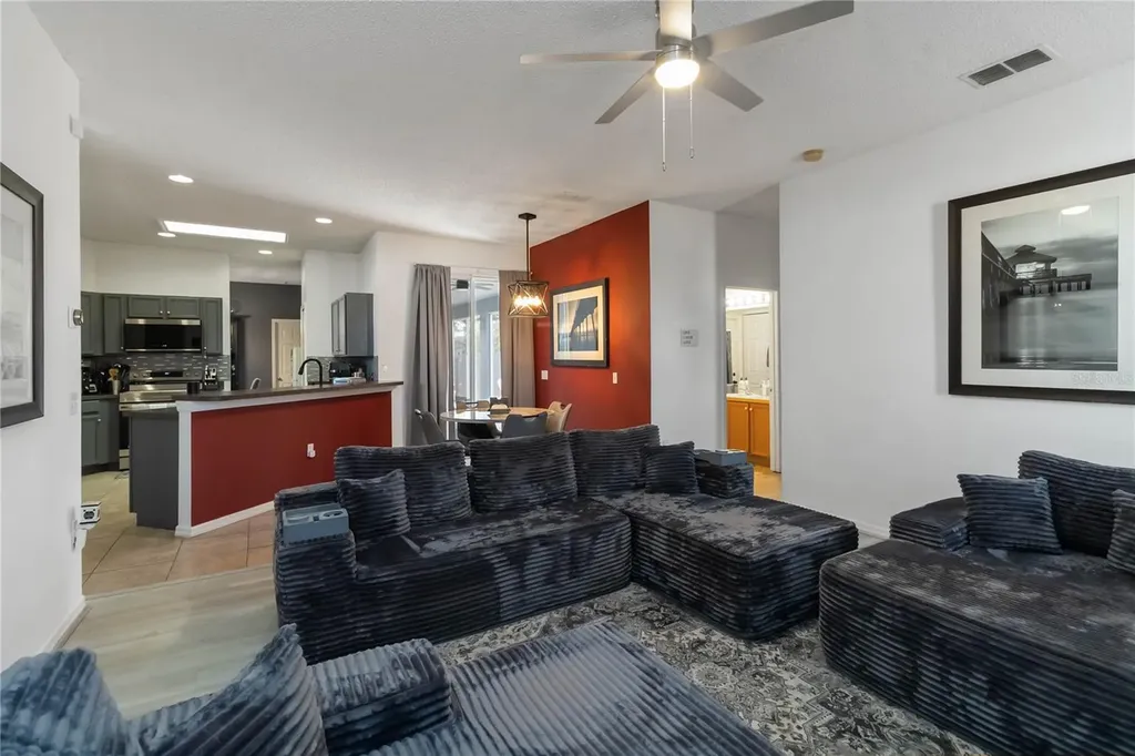 633 Linnet Court Kissimmee FL 34759