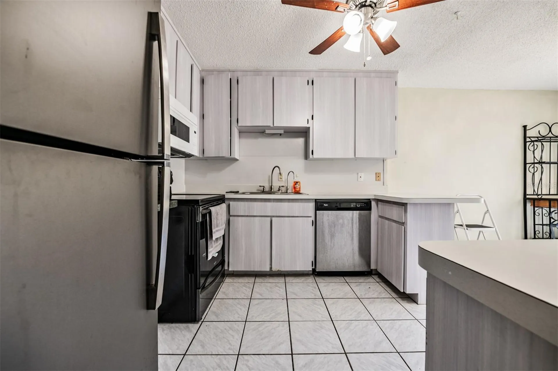 2625 State Road 590 Clearwater FL 33759