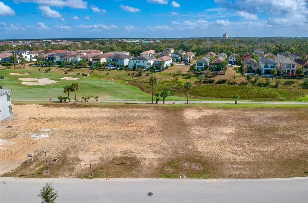 1161 Grand Traverse Parkway Reunion FL 34747