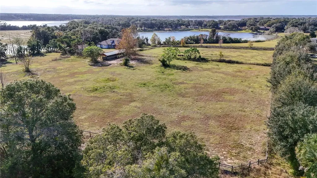 001 Kenny Trail Eustis FL 32736
