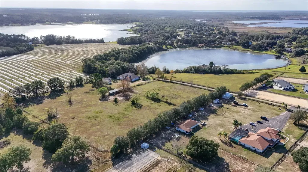 001 Kenny Trail Eustis FL 32736