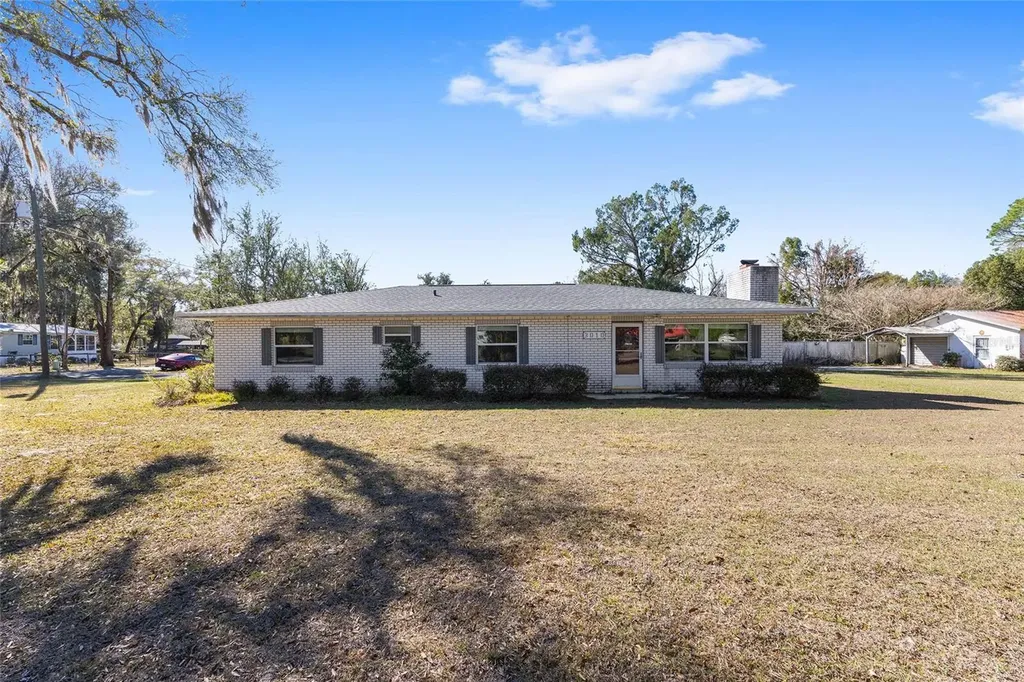 3010 NE 98th Lane Anthony FL 32617