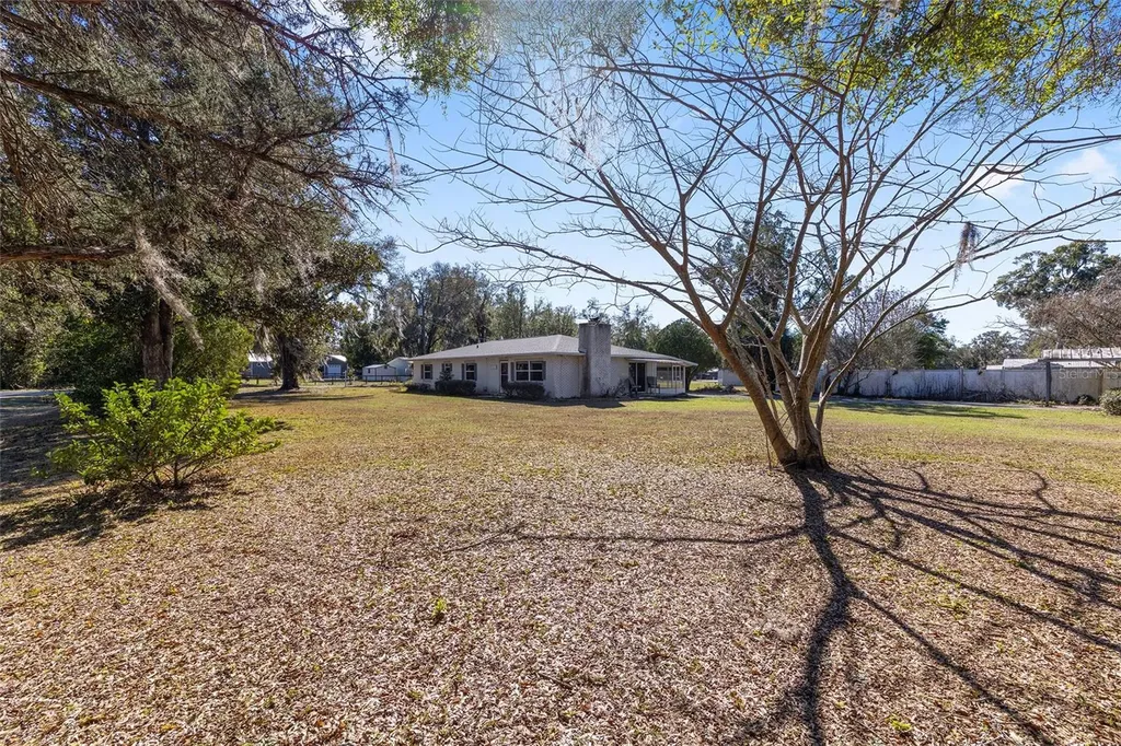 3010 NE 98th Lane Anthony FL 32617