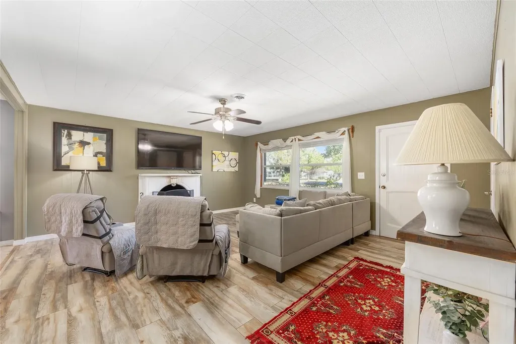 3010 NE 98th Lane Anthony FL 32617