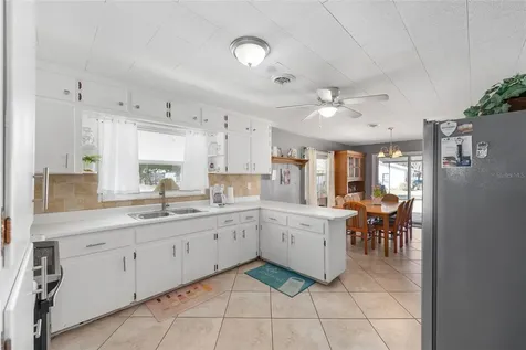 3010 NE 98th Lane Anthony FL 32617
