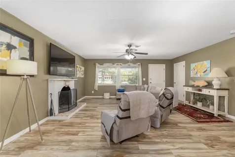 3010 NE 98th Lane Anthony FL 32617