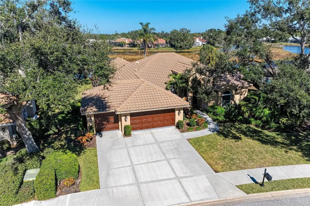 8383 Cypress Hollow Drive Sarasota FL 34238