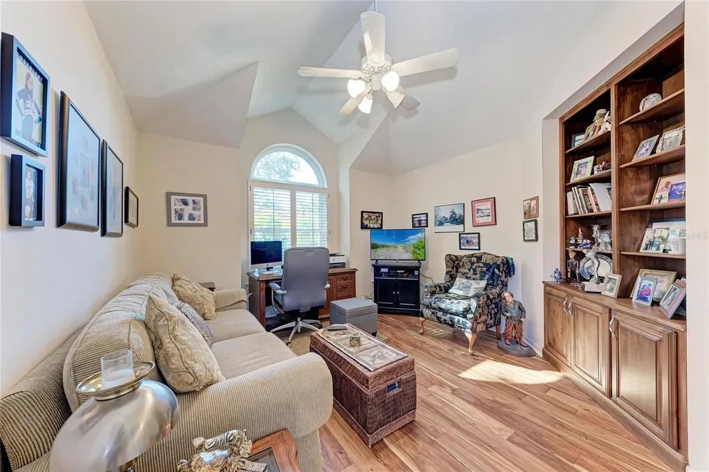 8383 Cypress Hollow Drive Sarasota FL 34238