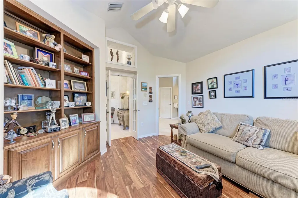 8383 Cypress Hollow Drive Sarasota FL 34238