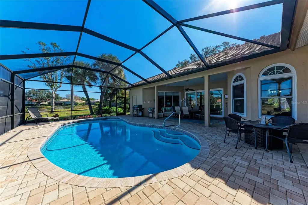8383 Cypress Hollow Drive Sarasota FL 34238