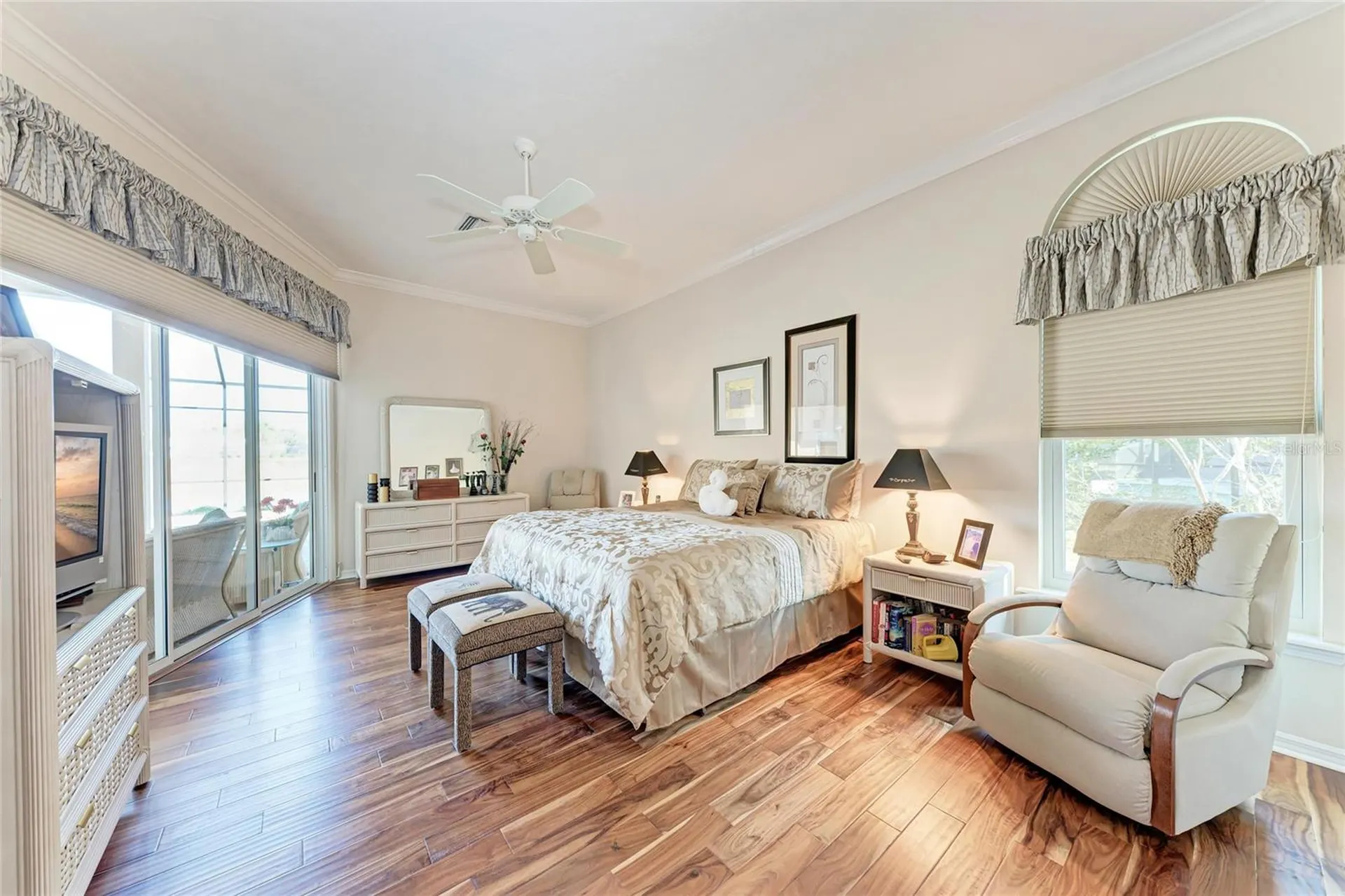 8383 Cypress Hollow Drive Sarasota FL 34238