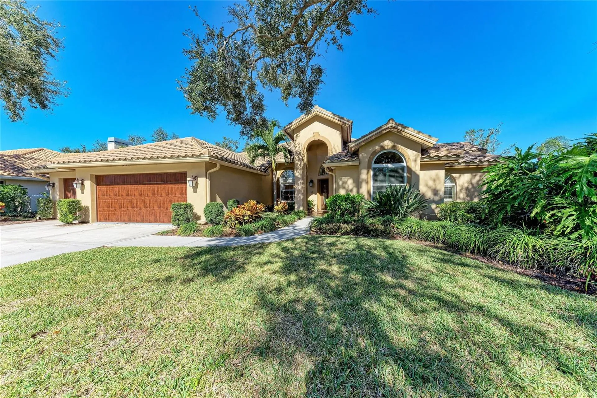 8383 Cypress Hollow Drive Sarasota FL 34238