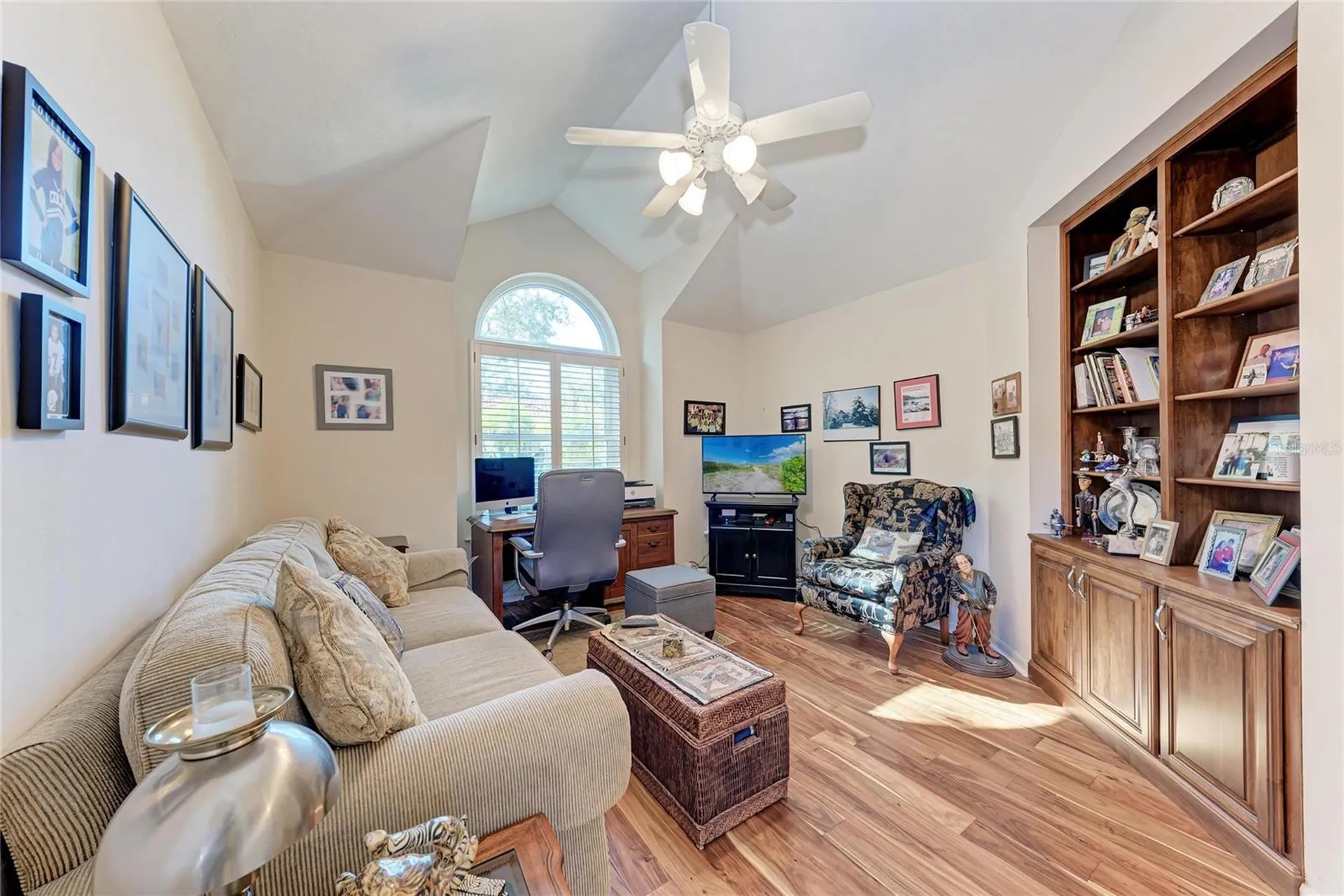 8383 Cypress Hollow Drive Sarasota FL 34238