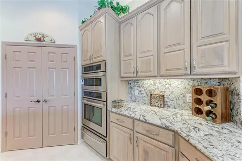 8383 Cypress Hollow Drive Sarasota FL 34238