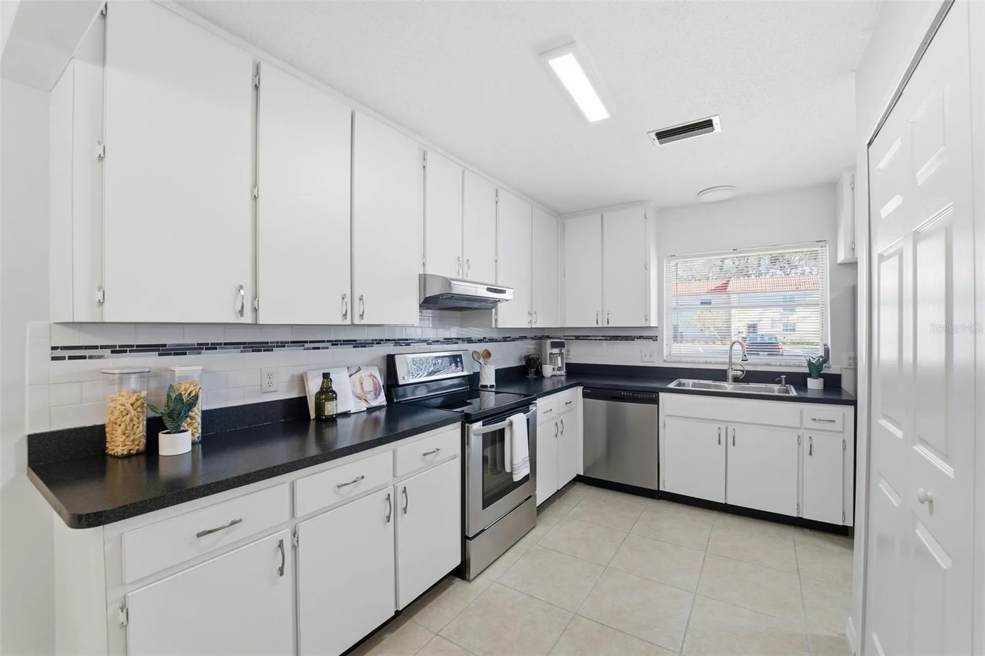 2700 Bayshore Boulevard Dunedin FL 34698