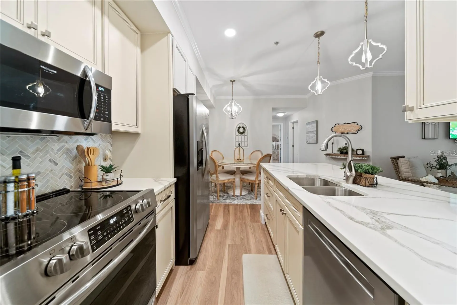 4148 Central Sarasota Parkway Sarasota FL 34238