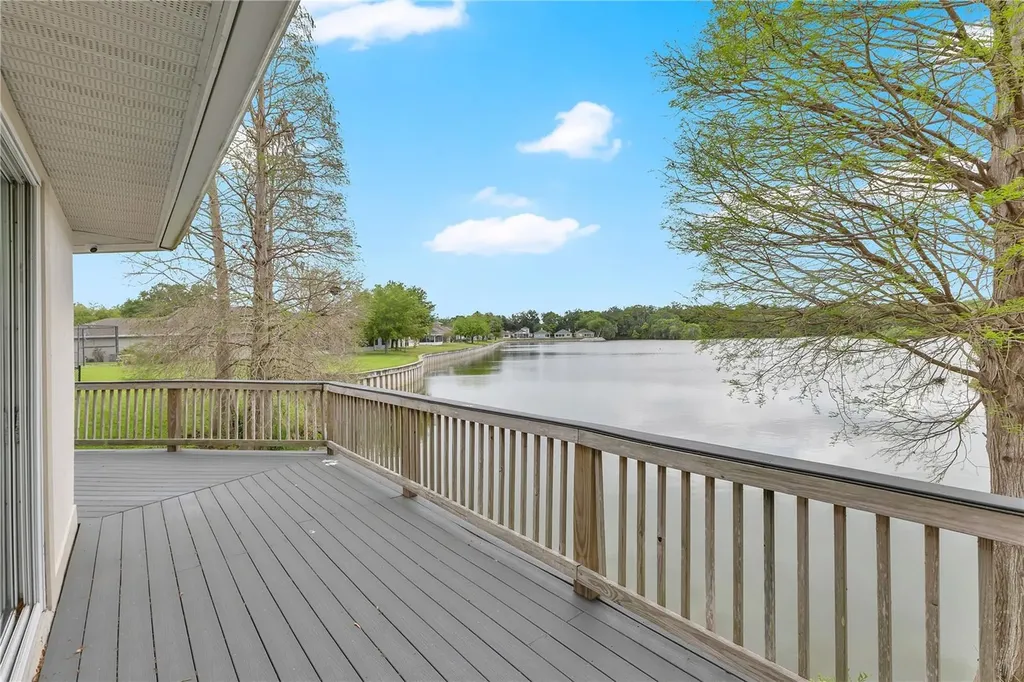 2175 Stoney Pointe Drive Lakeland FL 33813
