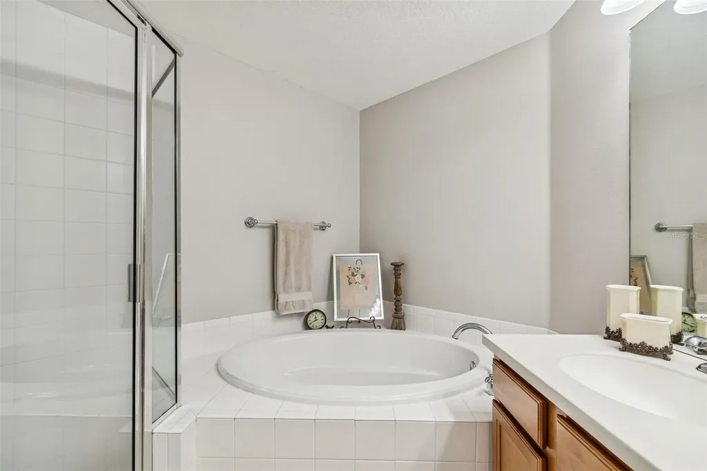 822 Lantern Way Clearwater FL 33765