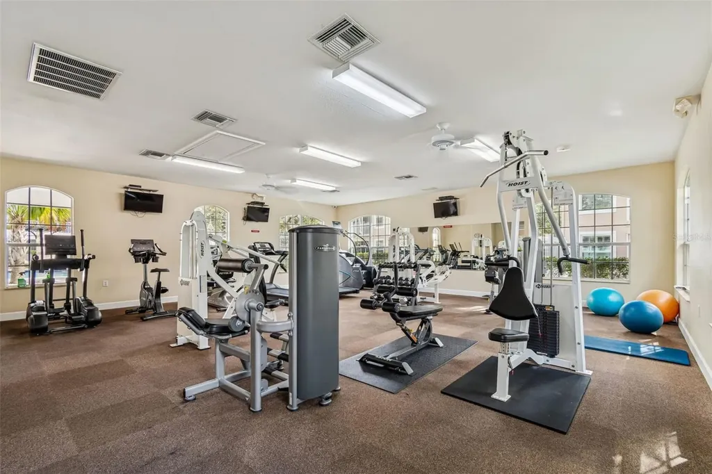 822 Lantern Way Clearwater FL 33765